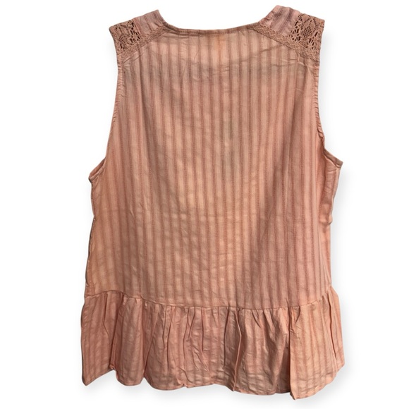 LARA Pink Peplum‎ Sleeveless Blouse - Picture 5 of 5